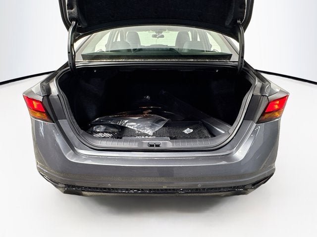 New 2026 Nissan Altima 2.5 SR AWD/4WD image 21