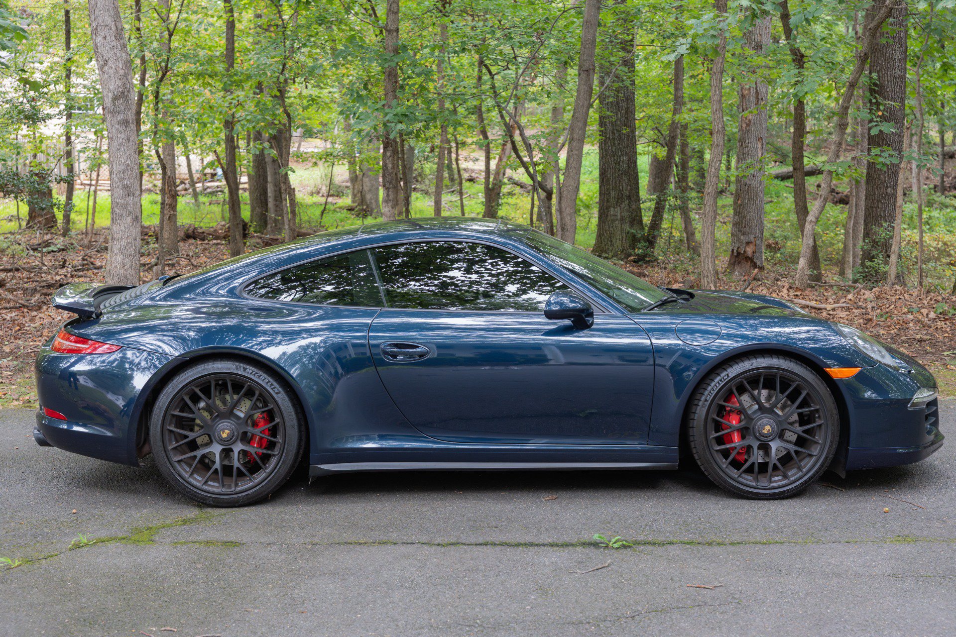 Used 2016 Porsche 911 Carrera GTS RWD image 4