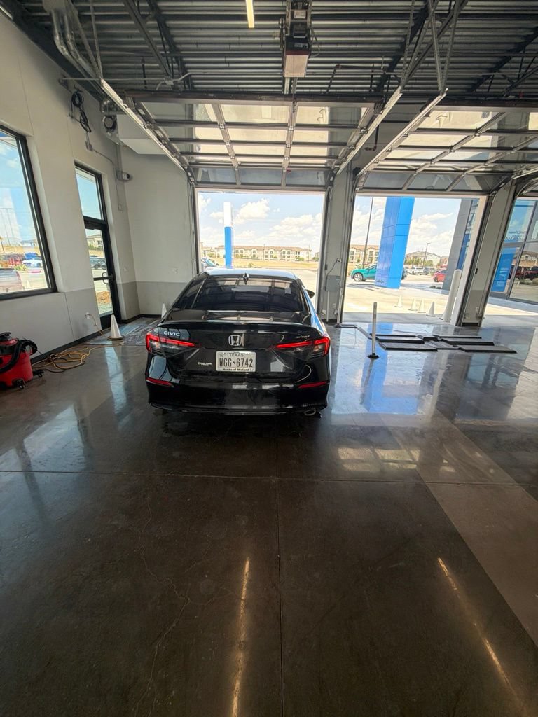Certified 2025 Honda Civic Sport image 31