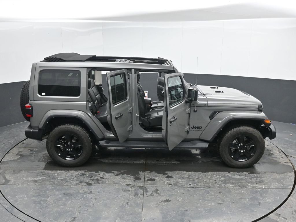 Used 2023 Jeep Wrangler Altitude image 55