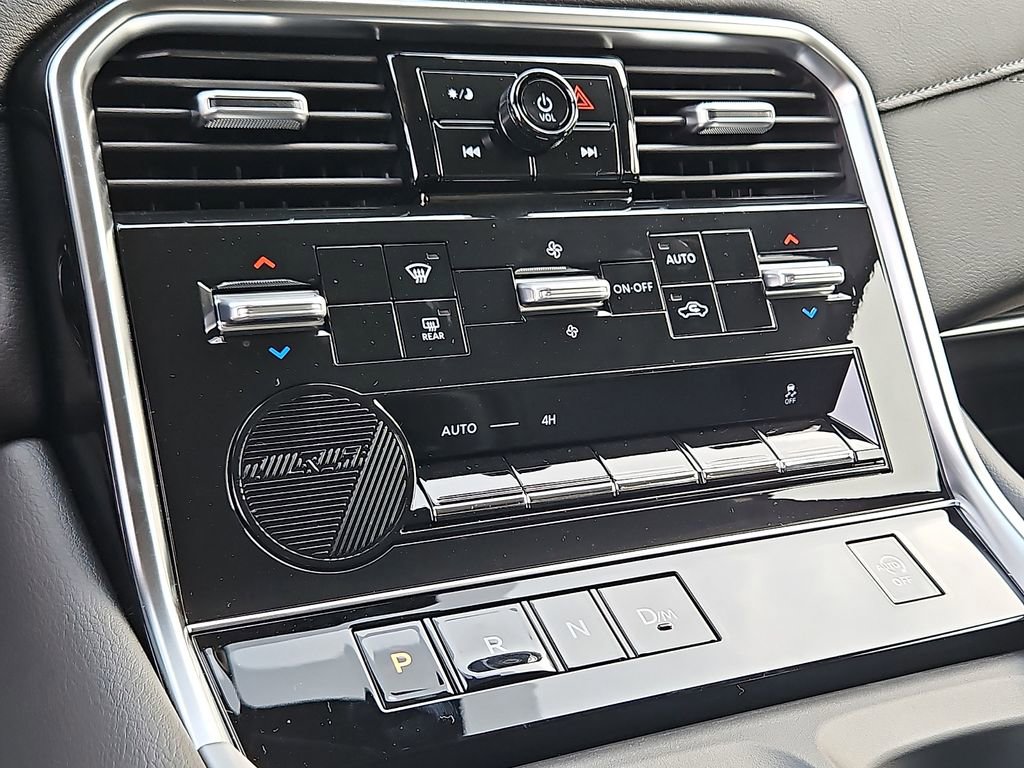 New 2026 Nissan Armada SV AWD/4WD image 13