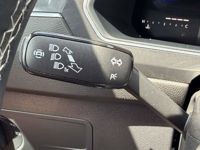 Used 2022 Volkswagen Tiguan S AWD/4WD image 23