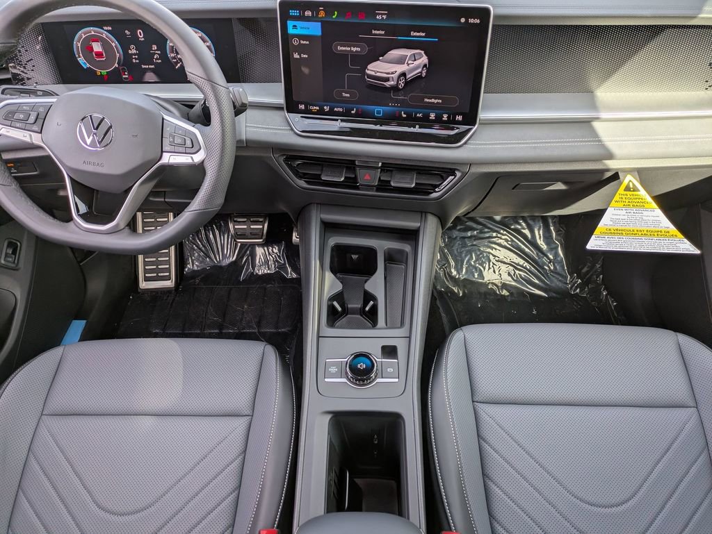 New 2026 Volkswagen Tiguan SE R-Line image 32