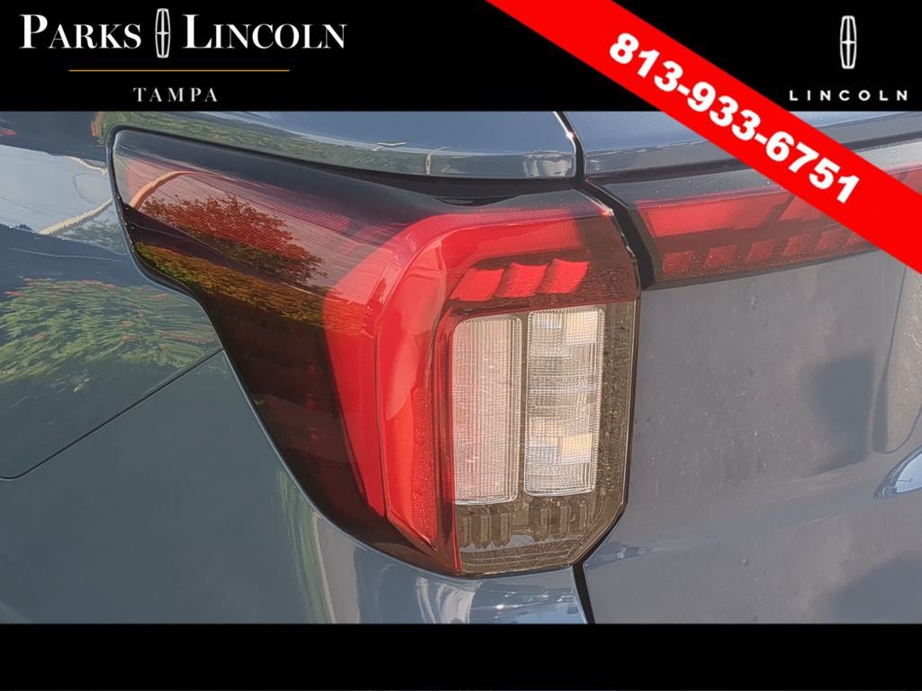 Used 2025 Ford Explorer ST-Line w/ Premium Package RWD image 7