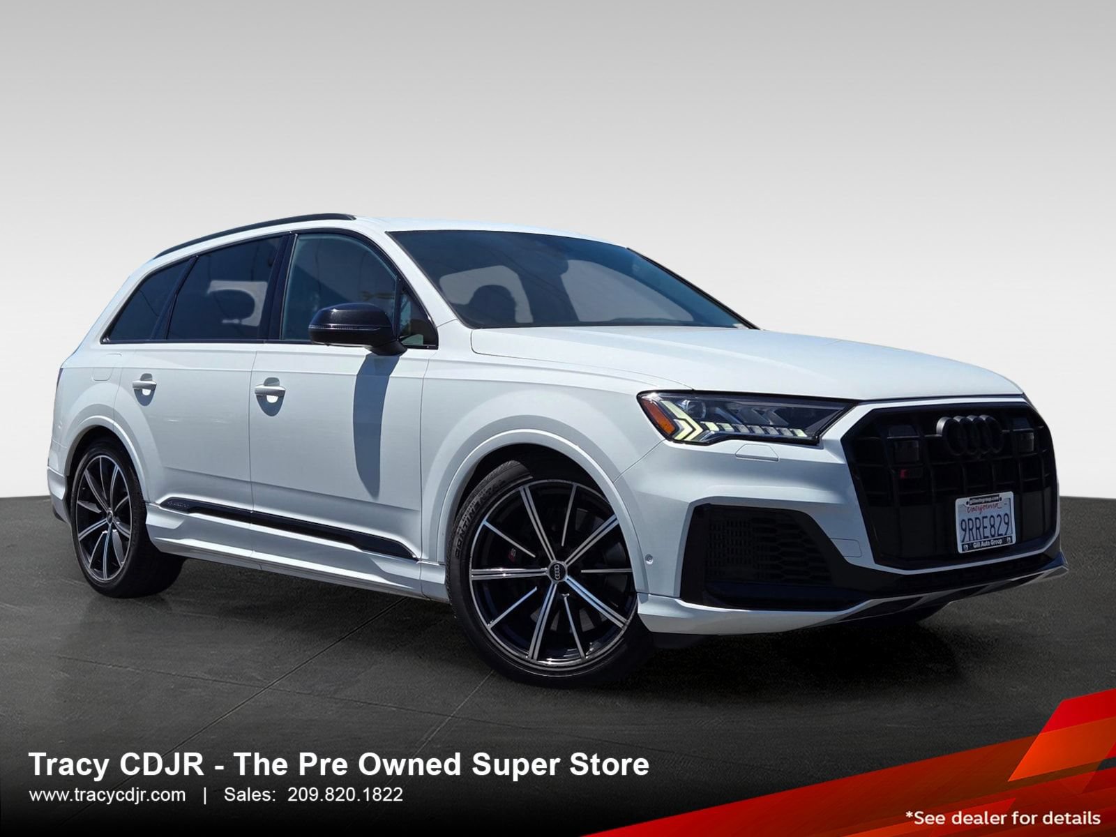 Used 2021 Audi SQ7 Premium Plus w/ SQ7 Black Optic Package AWD/4WD image 1