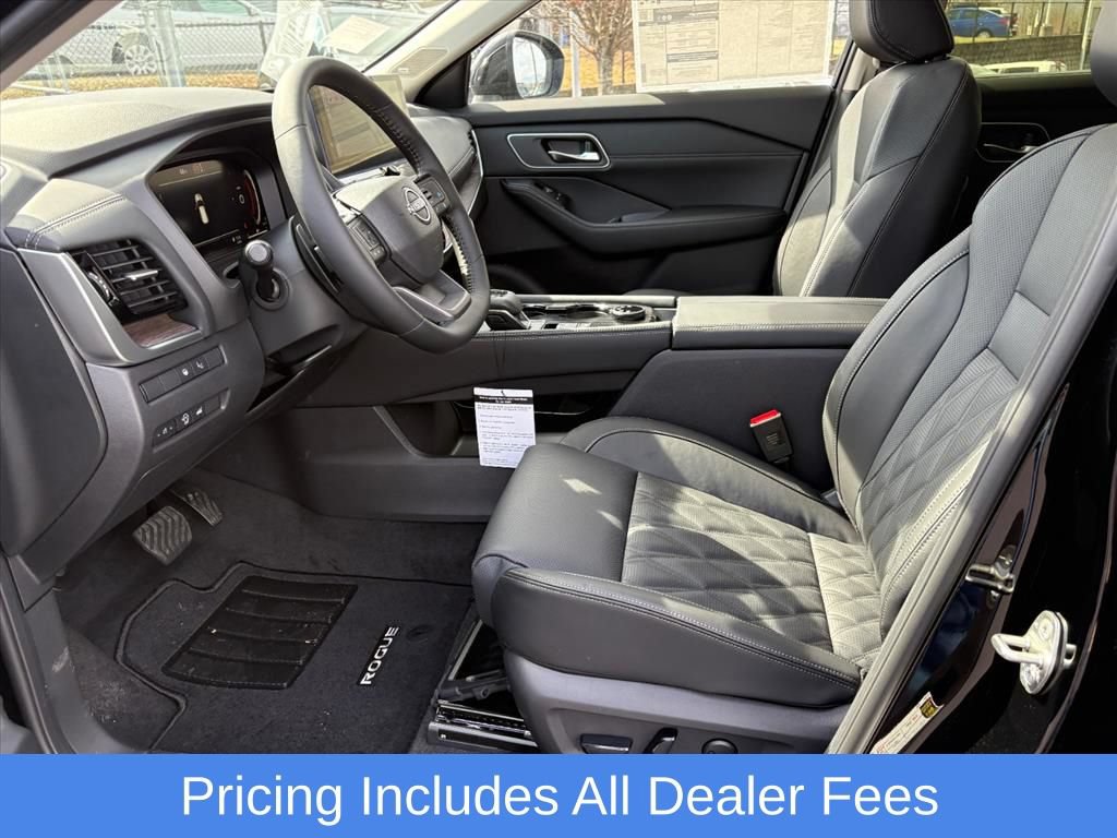 Used 2026 Nissan Rogue Platinum w/ Platinum Premium Package AWD/4WD image 18