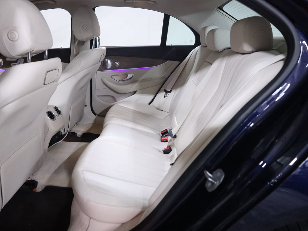 Certified 2018 Mercedes-Benz E 400 4MATIC Sedan image 53