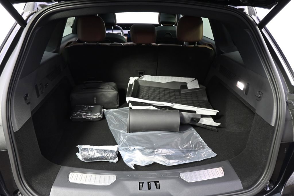 New 2026 Lincoln Nautilus Reserve w/ Jet Appearance Package AWD/4WD image 19