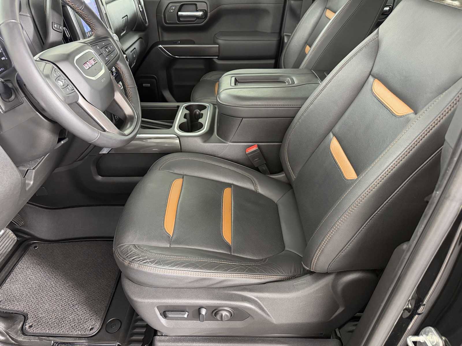 Used 2021 GMC Sierra 1500 AT4 w/ AT4 Premium Package AWD/4WD image 12