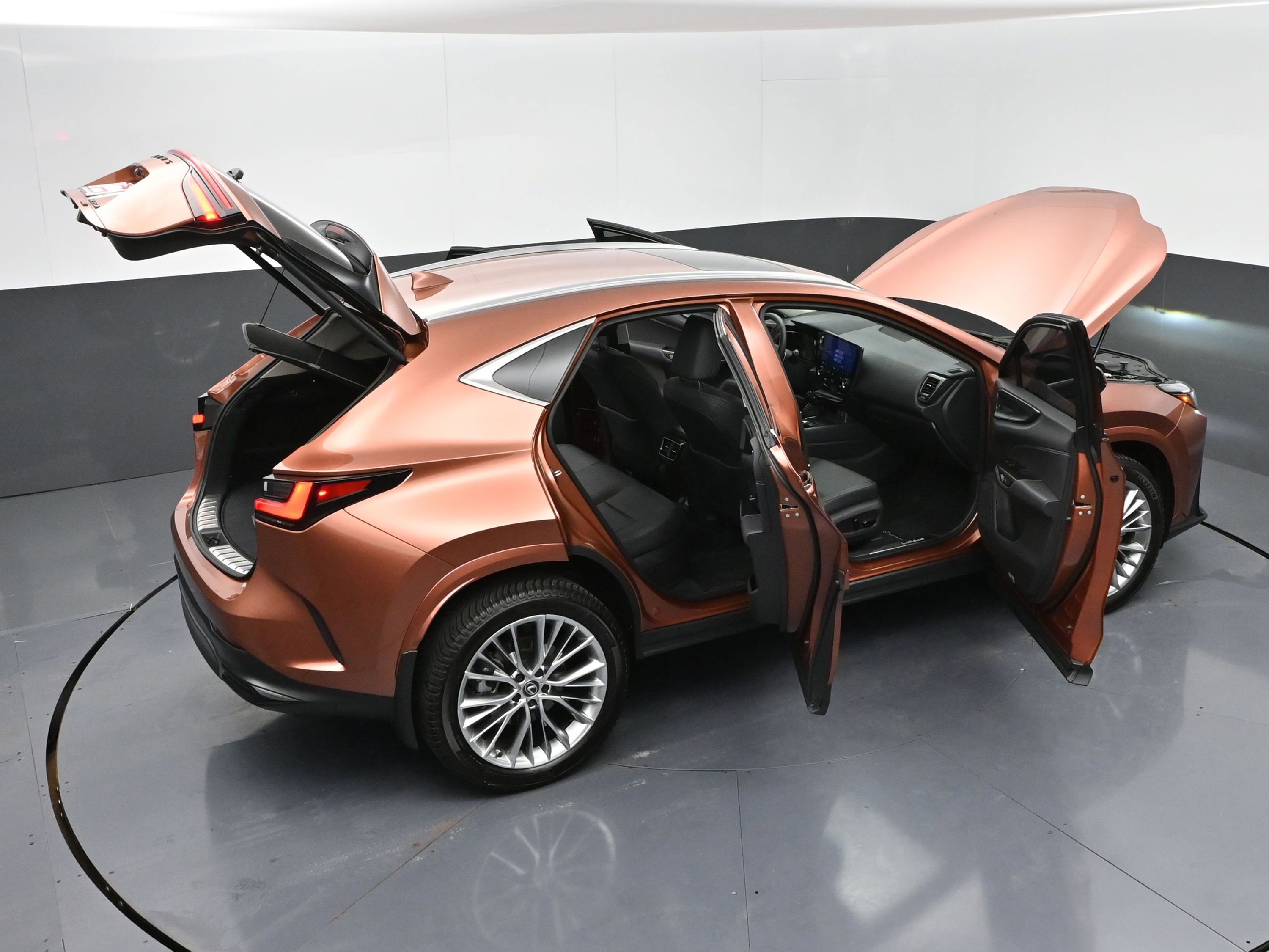 Used 2025 Lexus NX 350h AWD w/ Cold Area Package image 54
