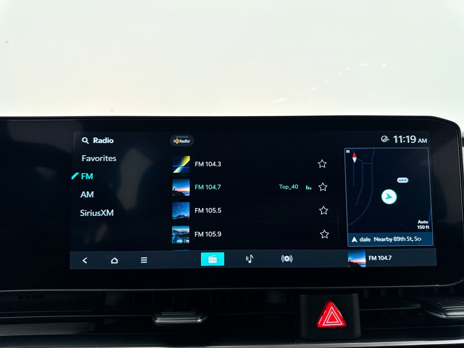 Used 2025 Kia Carnival EX image 5