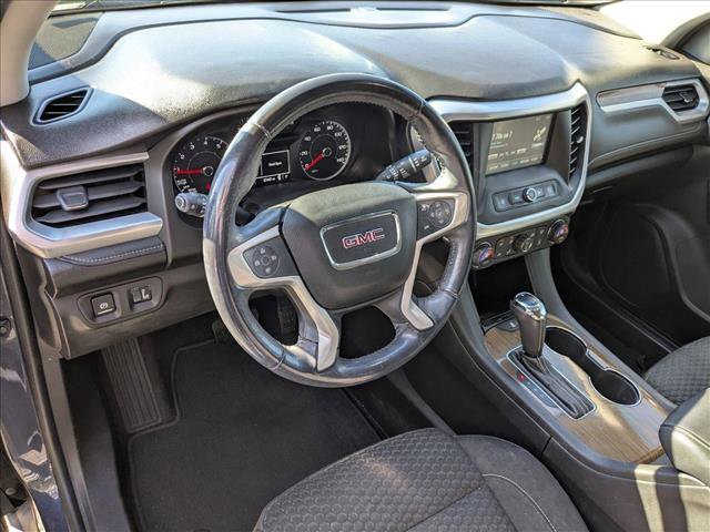 Used 2018 GMC Acadia SLE image 10