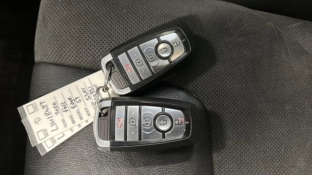 Used 2020 Ford Edge ST w/ Equipment Group 401A AWD/4WD image 34