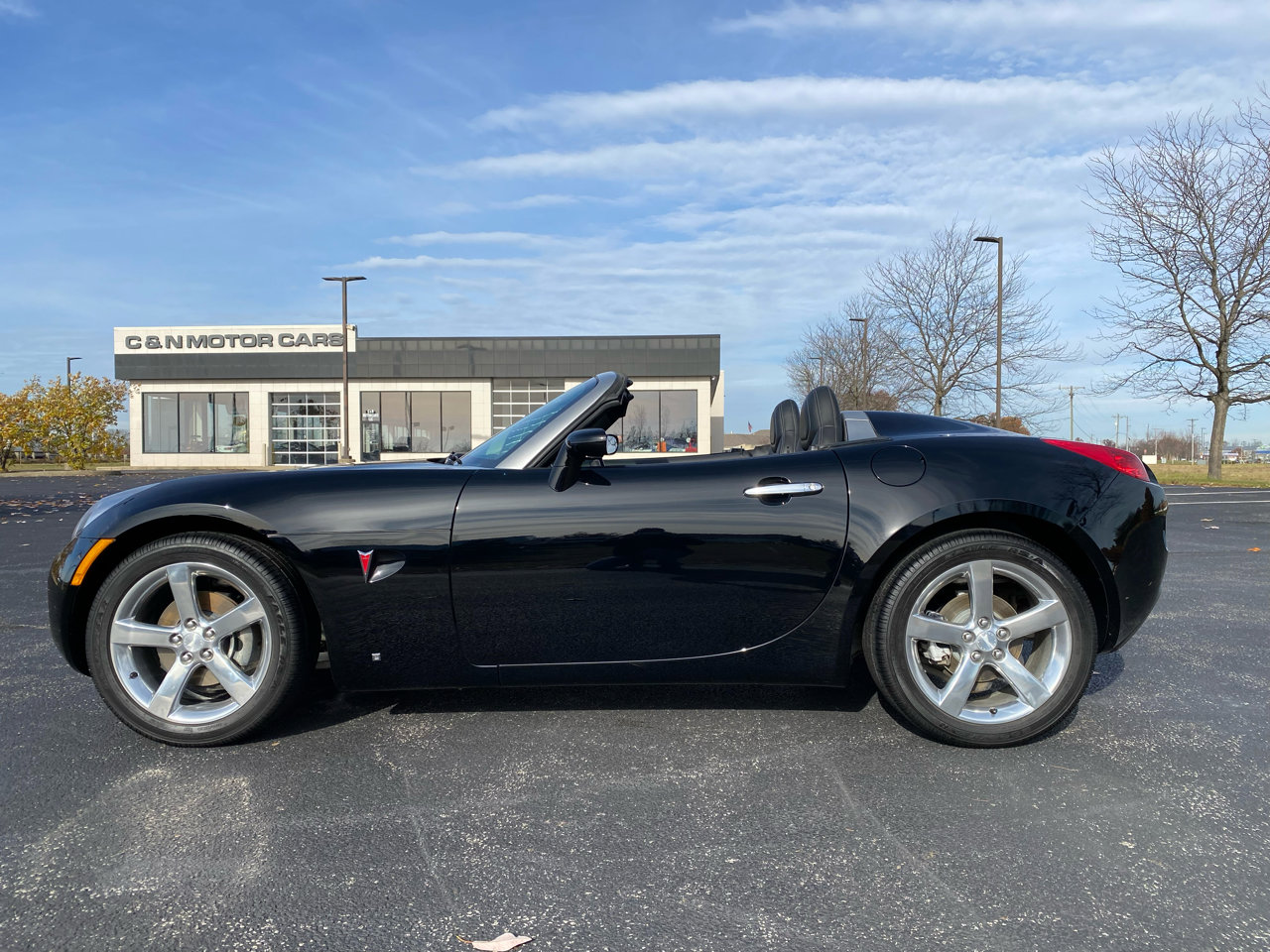 Used 2007 Pontiac Solstice Convertible w/ Premium Package image 15