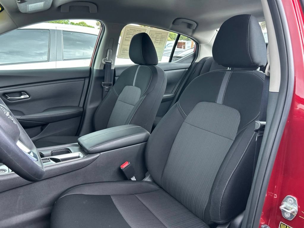 Certified 2024 Nissan Sentra SV w/ Lighting Package FWD image 20
