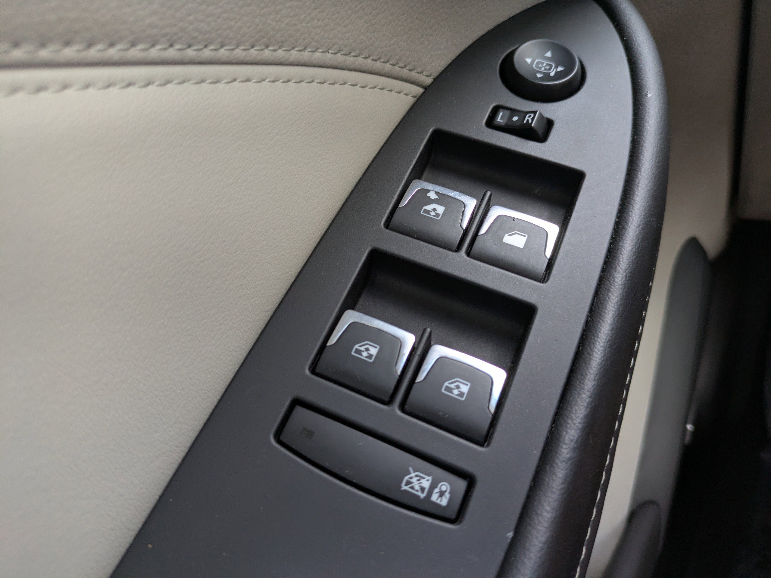 Used 2017 Cadillac CTS Sedan RWD image 19