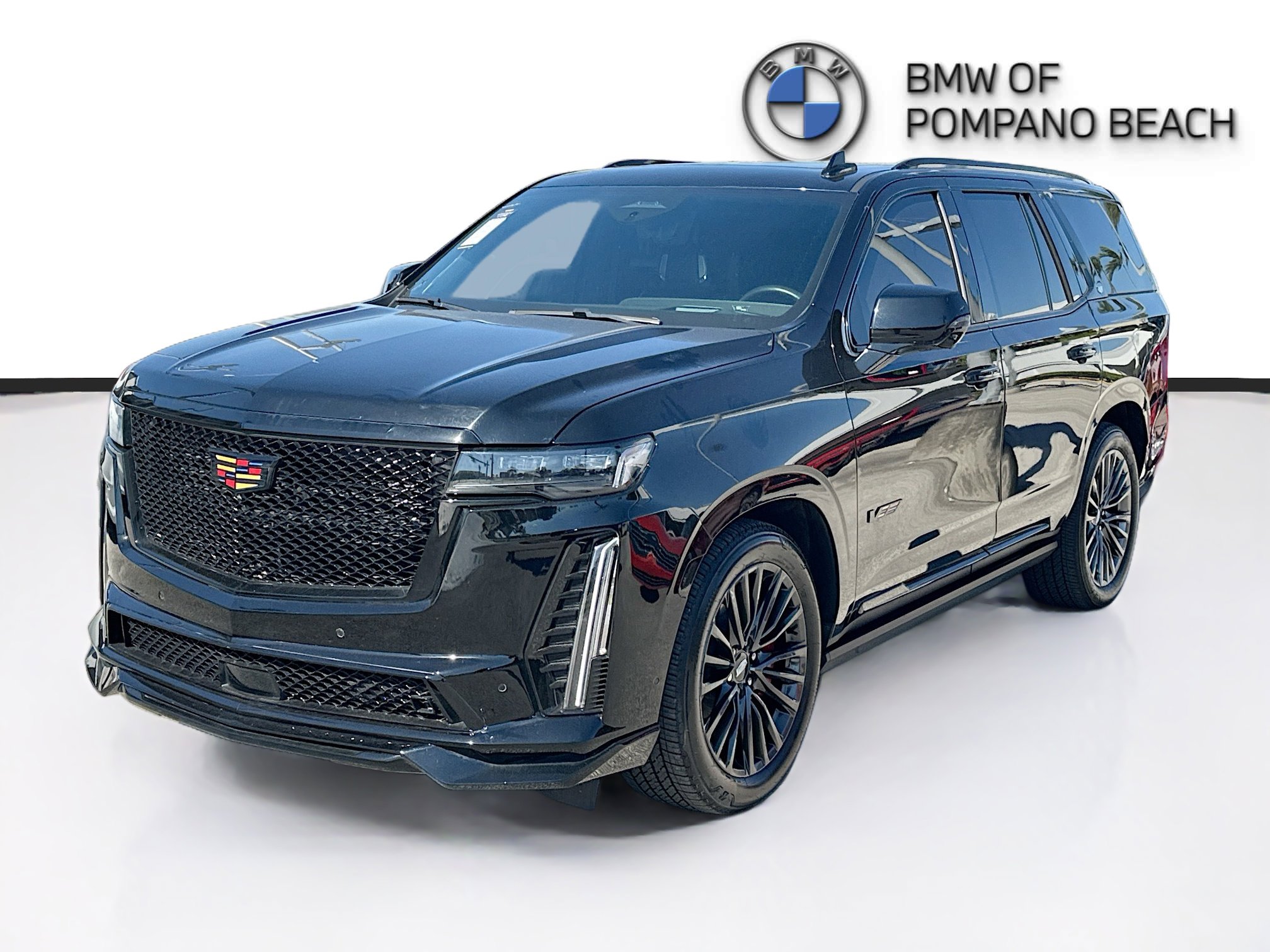 Used 2023 Cadillac Escalade V w/ LPO, Floor Liner Package image 3