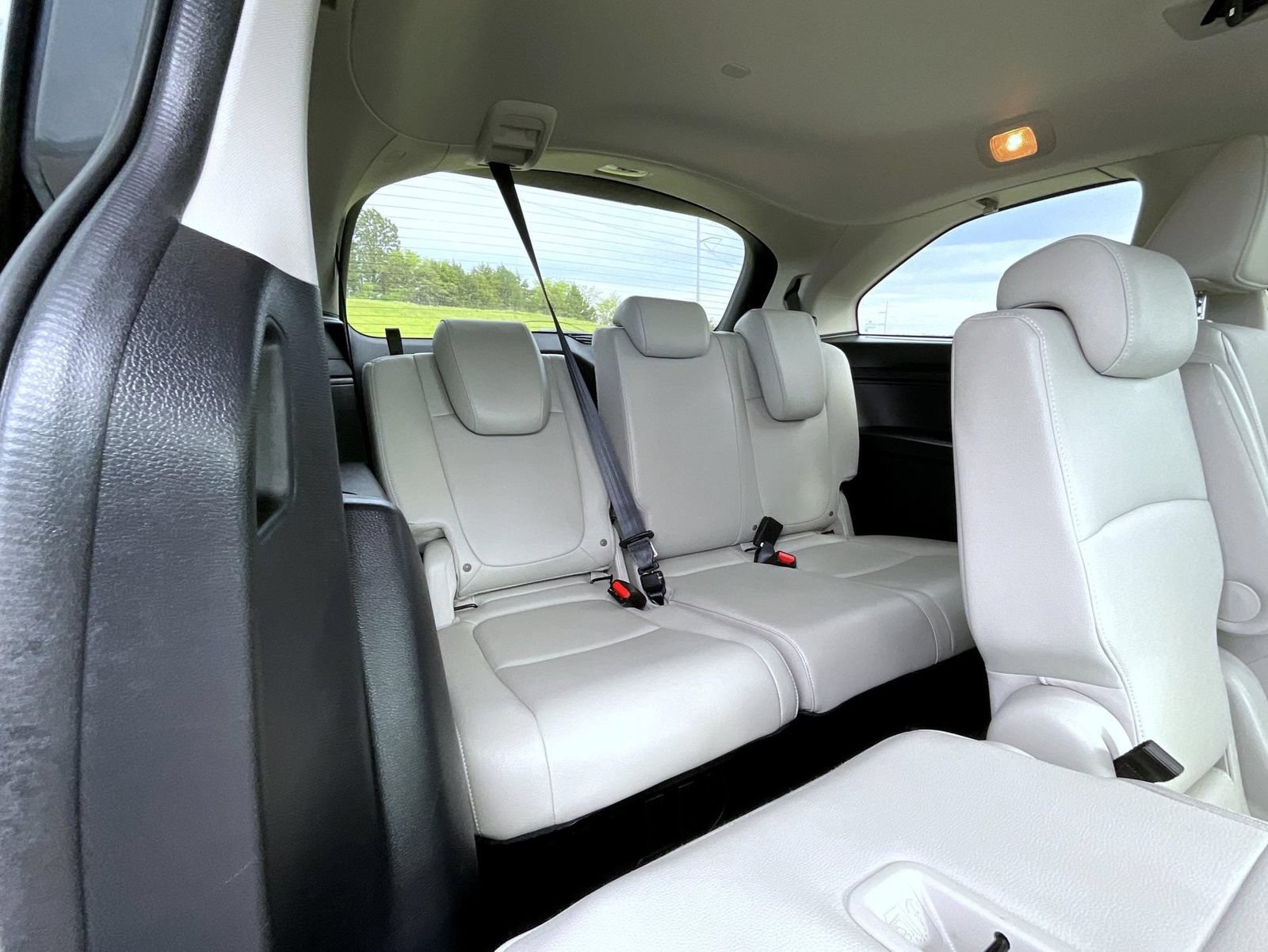 Used 2025 Honda Odyssey EX-L image 21