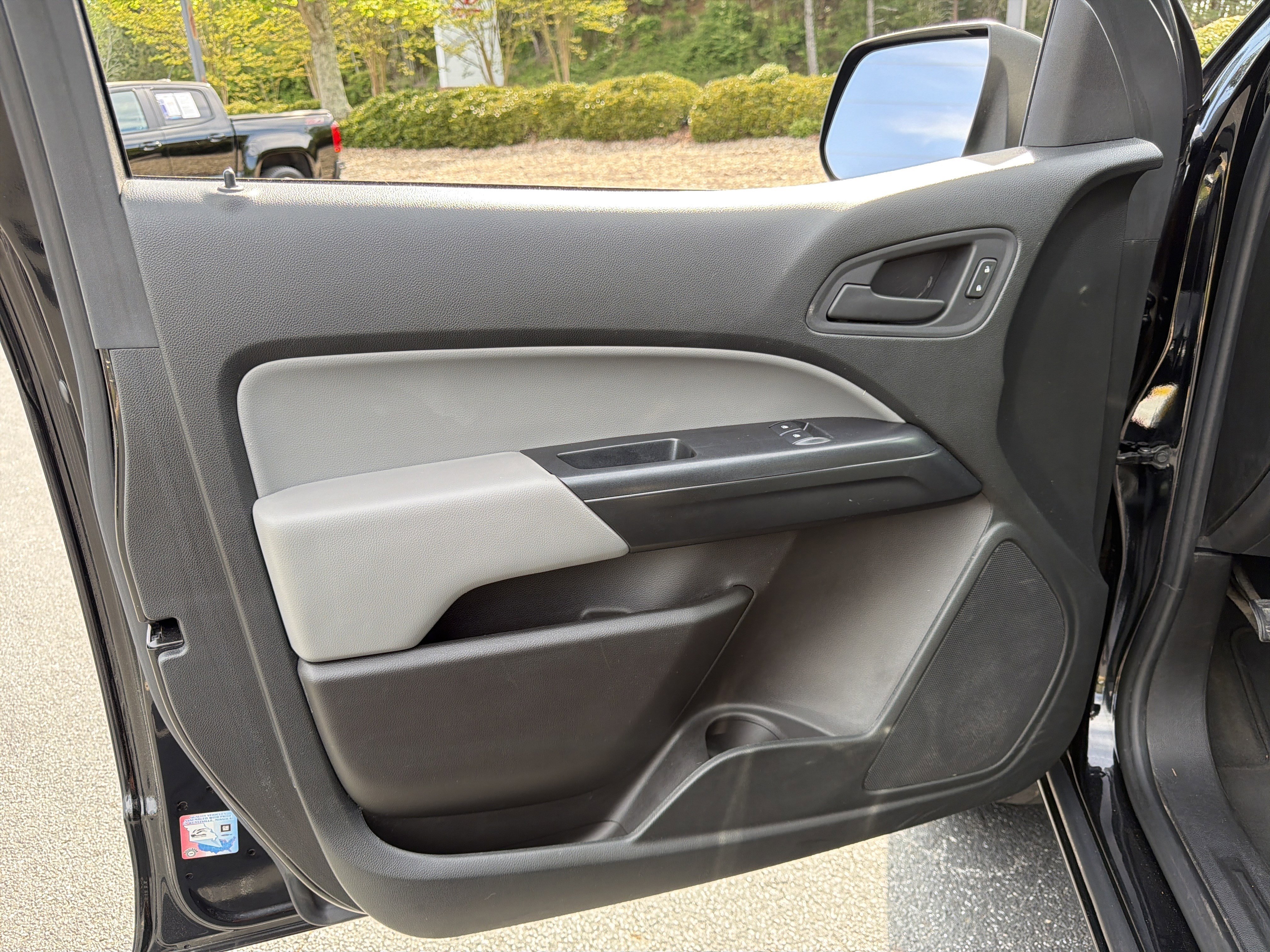 Used 2021 Chevrolet Colorado W/T image 10