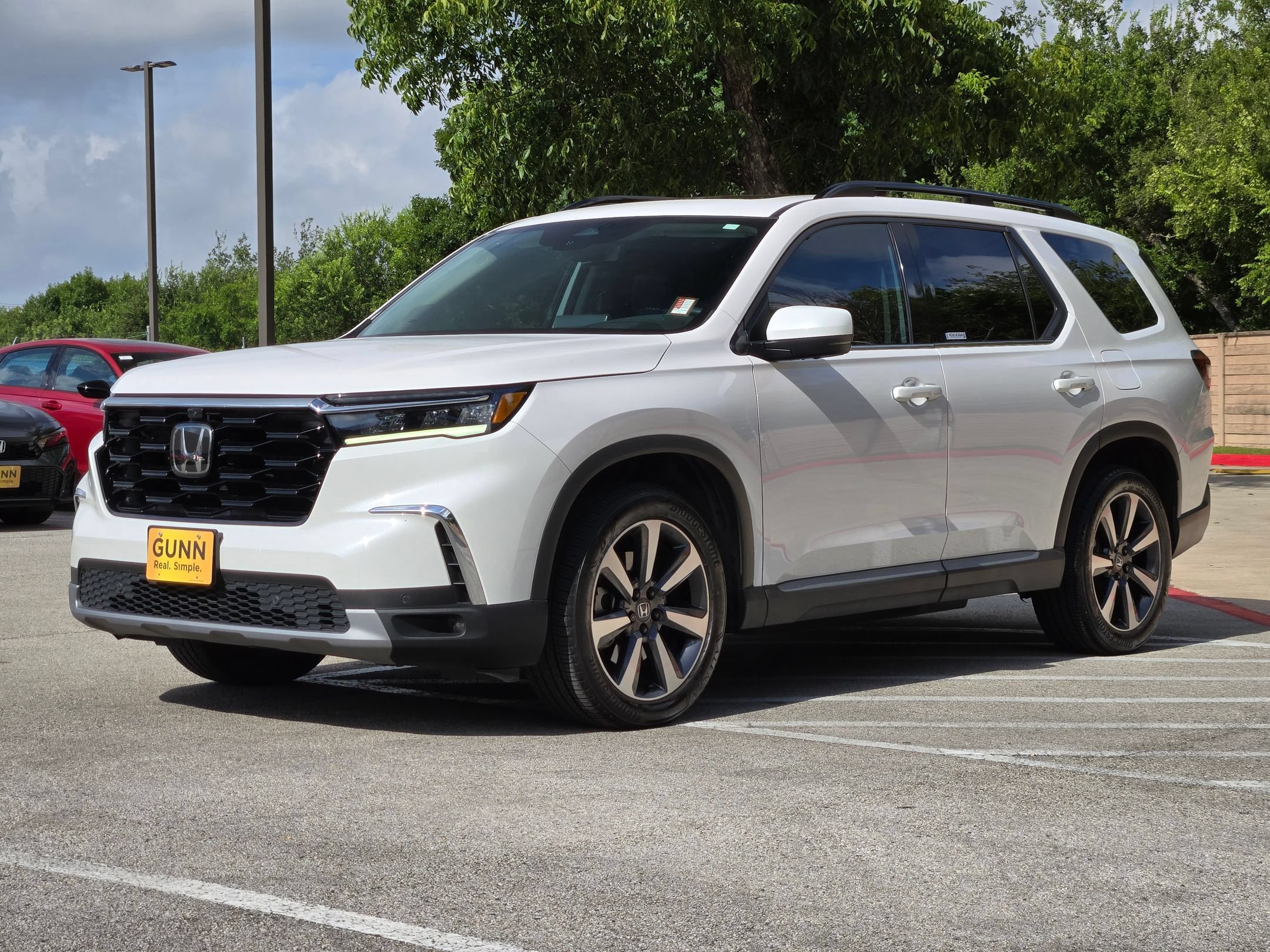 Used 2023 Honda Pilot Elite image 7