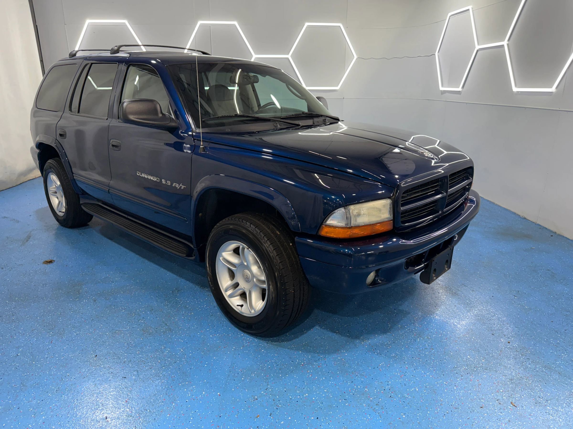 Used 2001 Dodge Durango R/T image 57