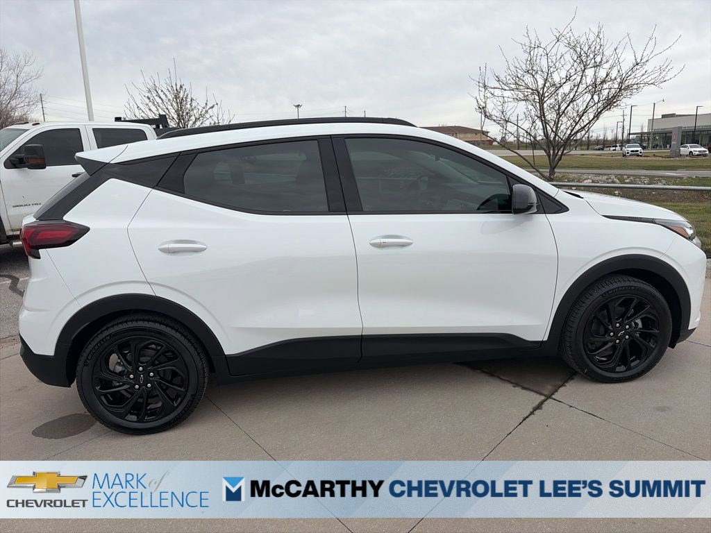 New 2027 Chevrolet Bolt RS FWD image 9