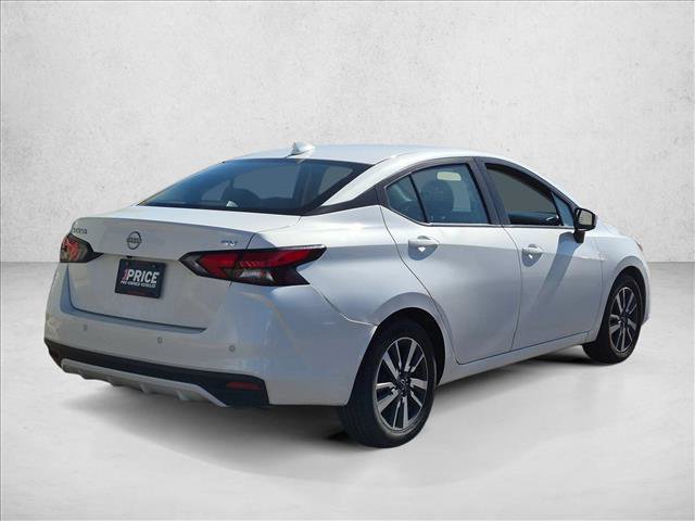 Used 2024 Nissan Versa SV FWD image 5