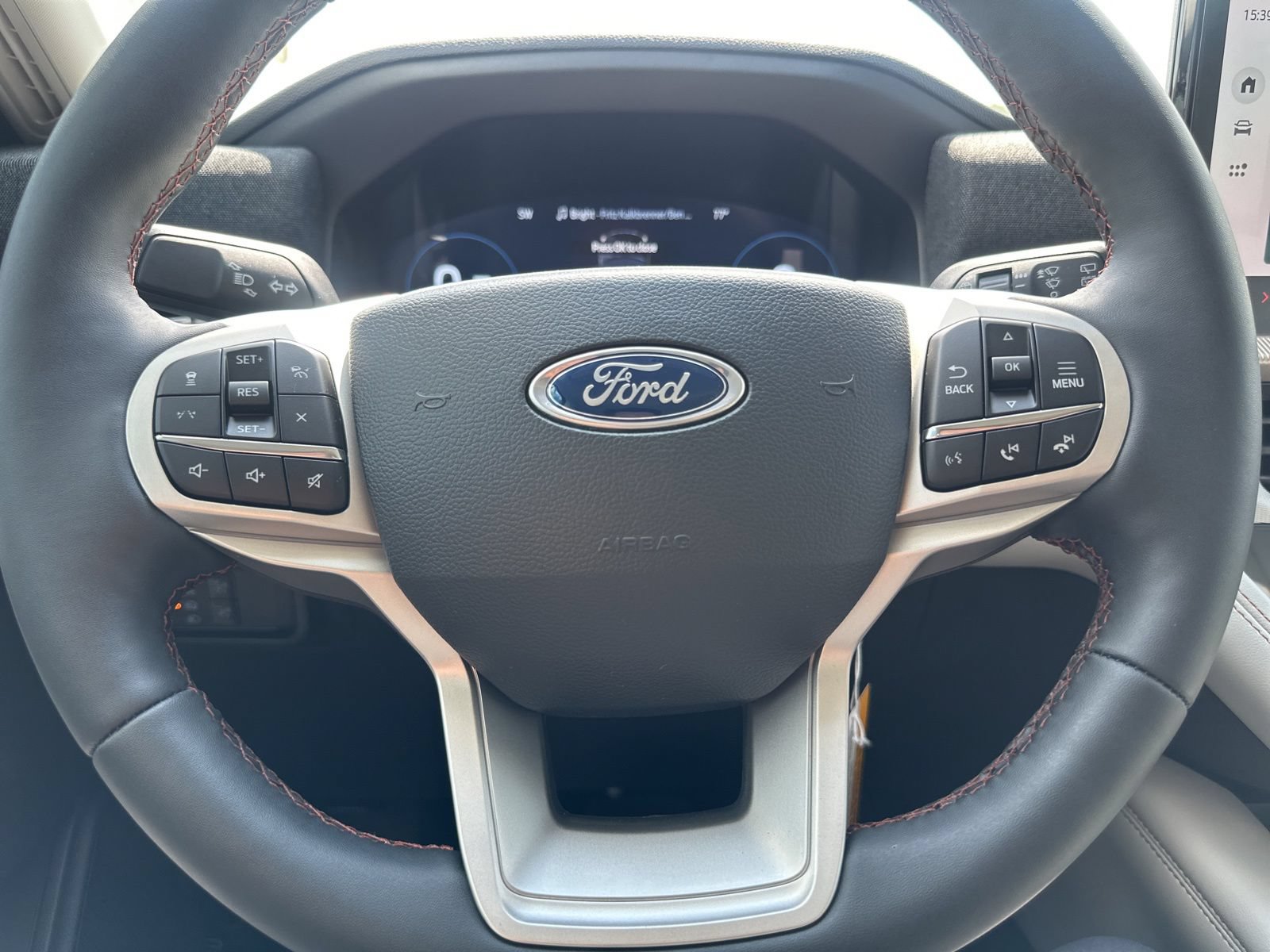New 2026 Ford Explorer Active w/ Active Comfort Package RWD image 20