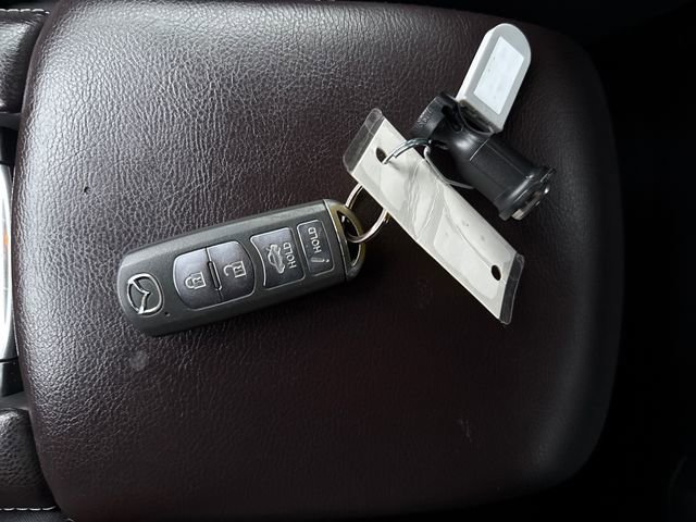 Used 2017 MAZDA MAZDA3 Touring image 24