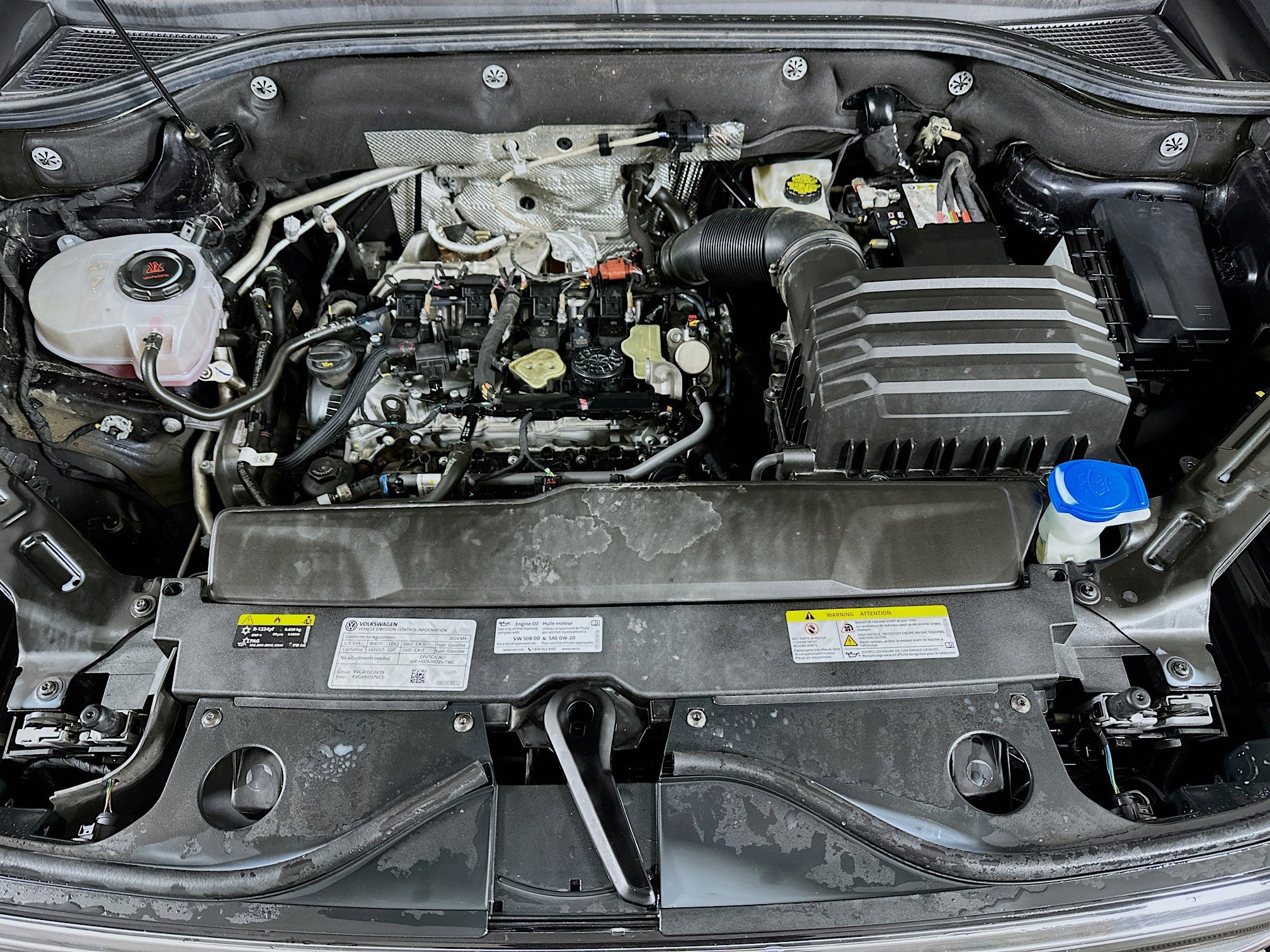 Used 2024 Volkswagen Atlas SE image 29