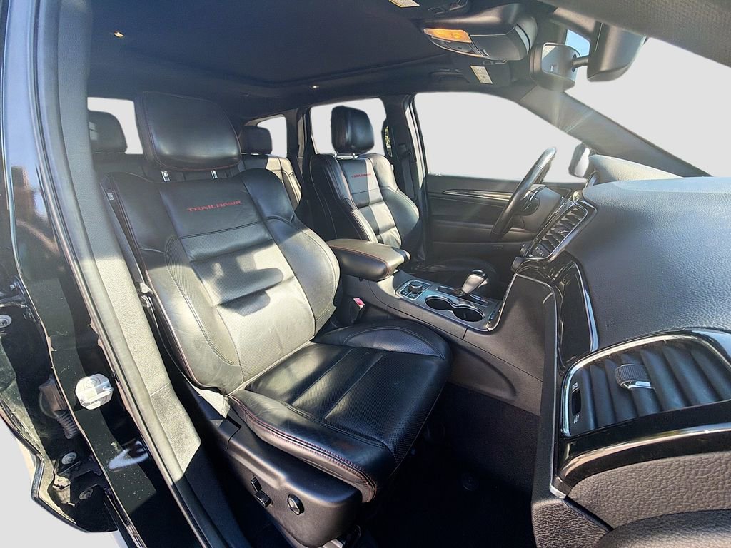 Used 2021 Jeep Grand Cherokee Trailhawk w/ Trailhawk Luxury Group image 31