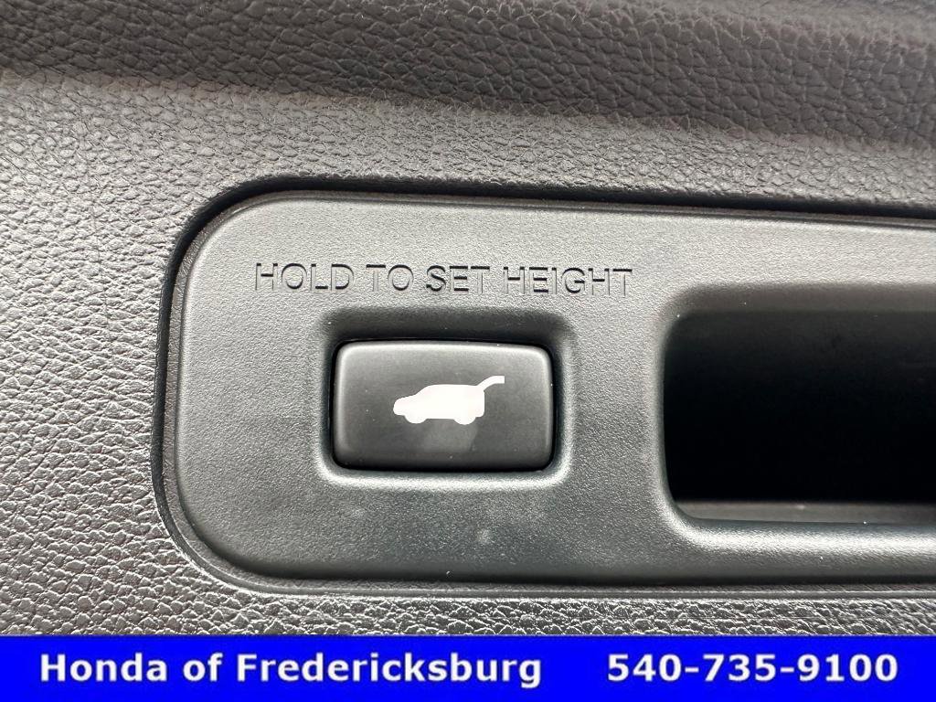 Used 2023 Honda Odyssey EX-L image 41