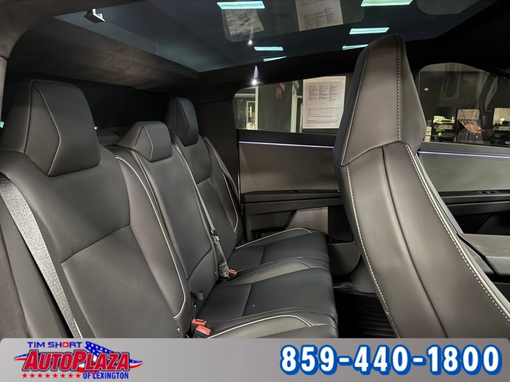 Used 2024 Tesla Cybertruck AWD Crew Cab image 38