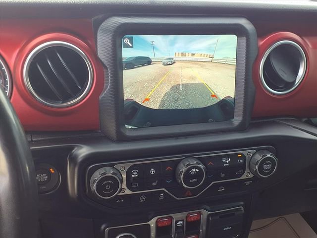 Used 2022 Jeep Gladiator Rubicon w/ Cold Weather Group image 6