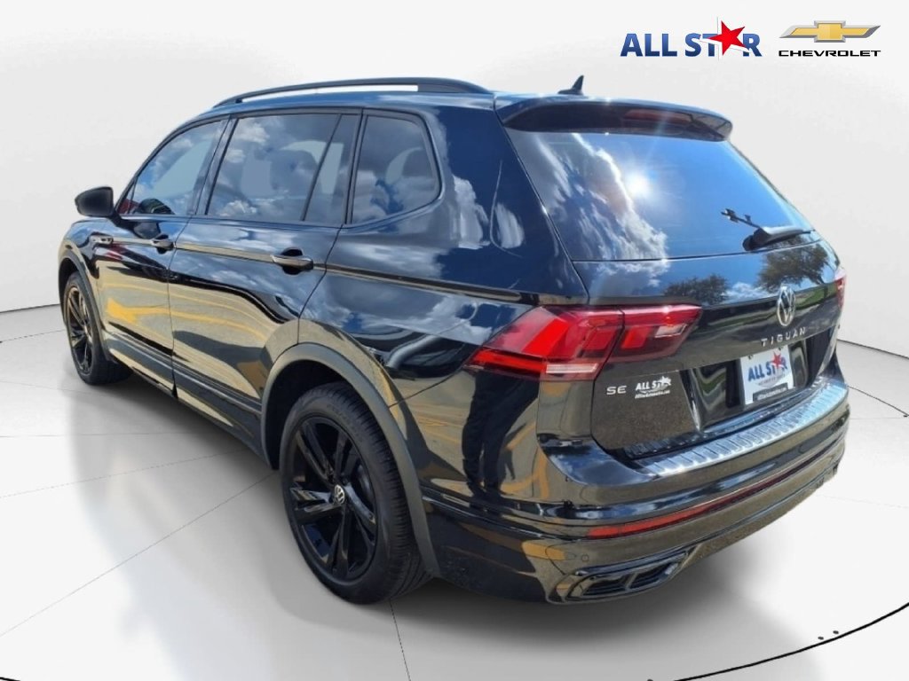 Used 2024 Volkswagen Tiguan SE R-Line FWD image 8