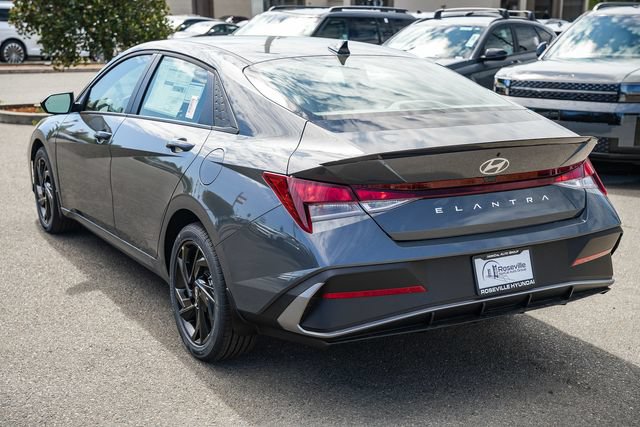 New 2026 Hyundai Elantra Sport FWD image 2