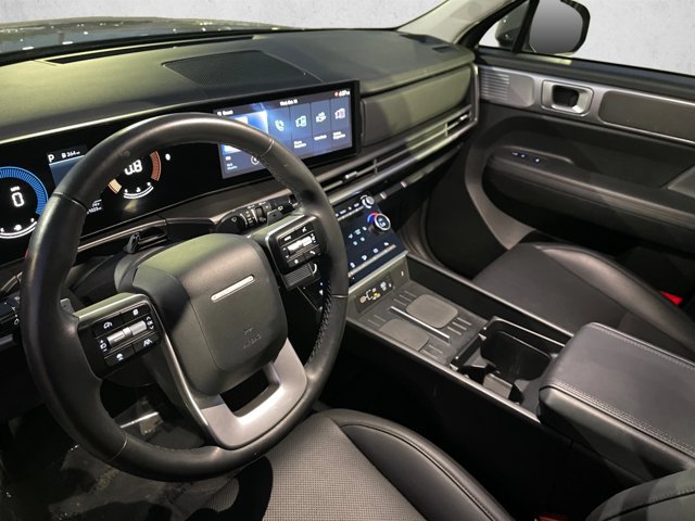 Used 2026 Hyundai Santa Fe SEL FWD image 10