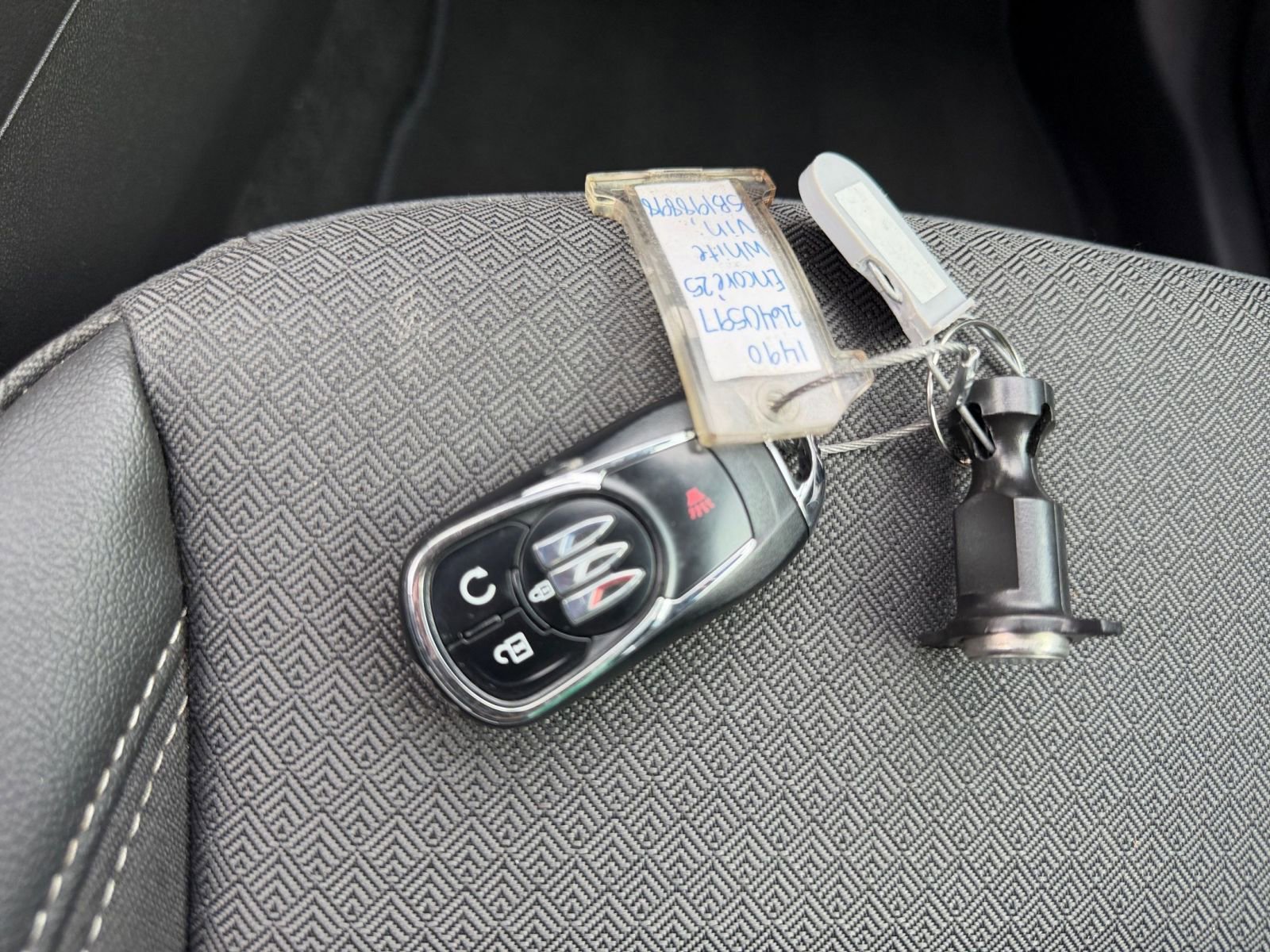 Used 2025 Buick Encore GX Preferred FWD image 21