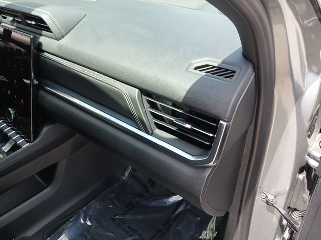Used 2026 GMC Terrain Elevation w/ Elevation Premium Package AWD/4WD image 23
