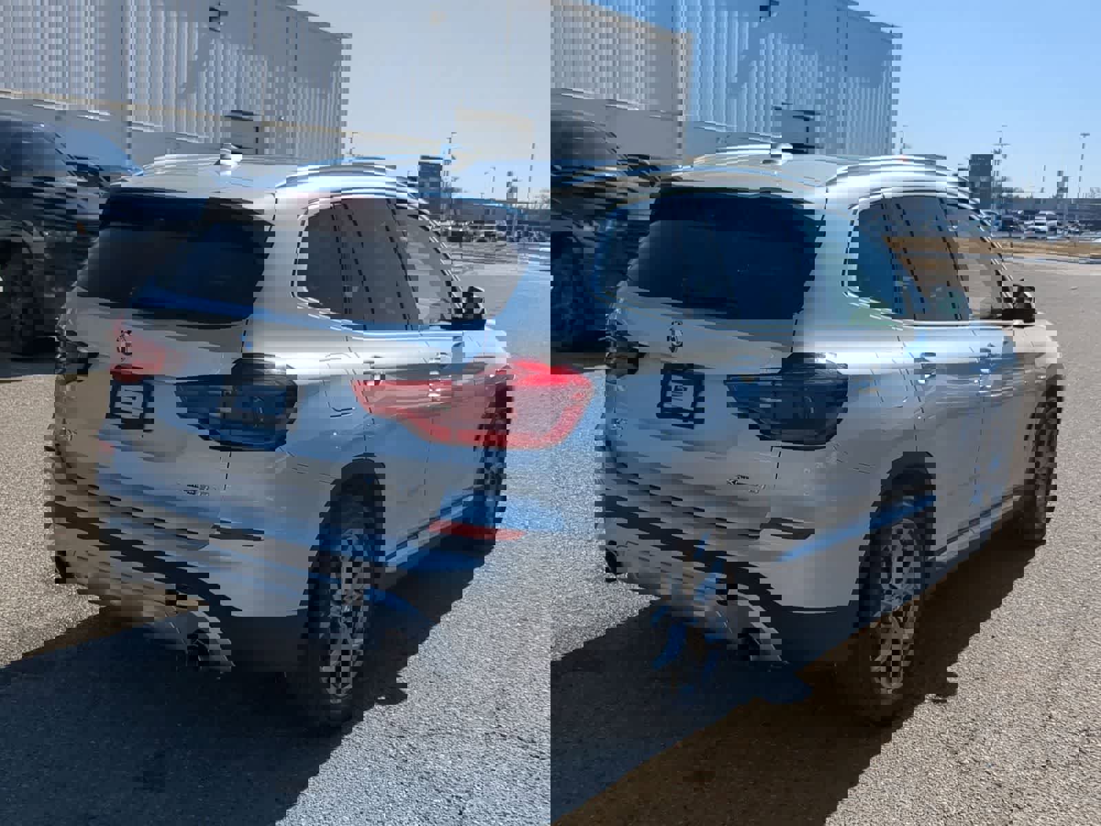 Used 2020 BMW X3 xDrive30i w/ Premium Package Essential image 14