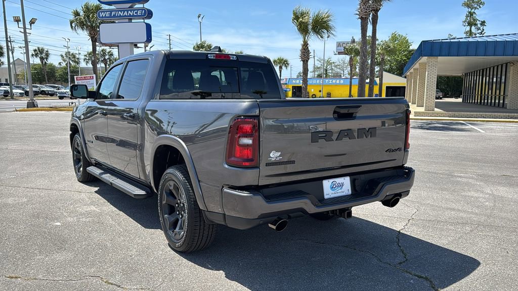 New 2026 RAM 1500 4x4 Crew Cab image 4