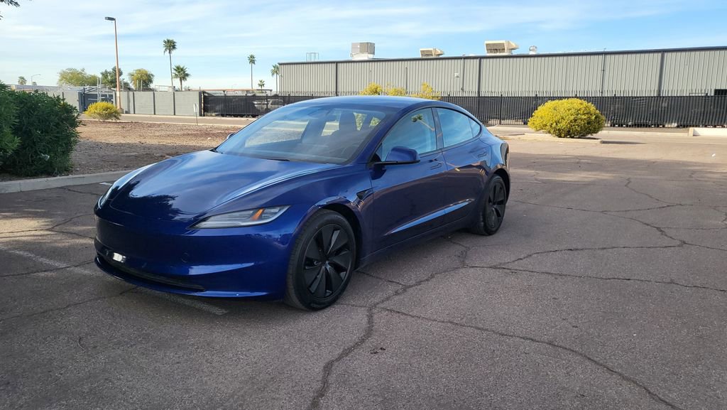 Used 2025 Tesla Model 3 Long Range image 4