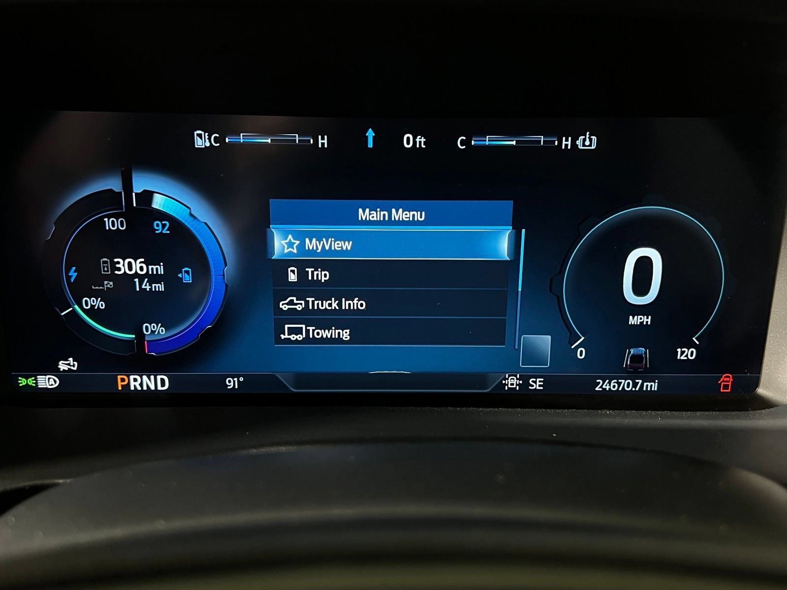 Used 2023 Ford F150 Lightning Platinum AWD/4WD image 15