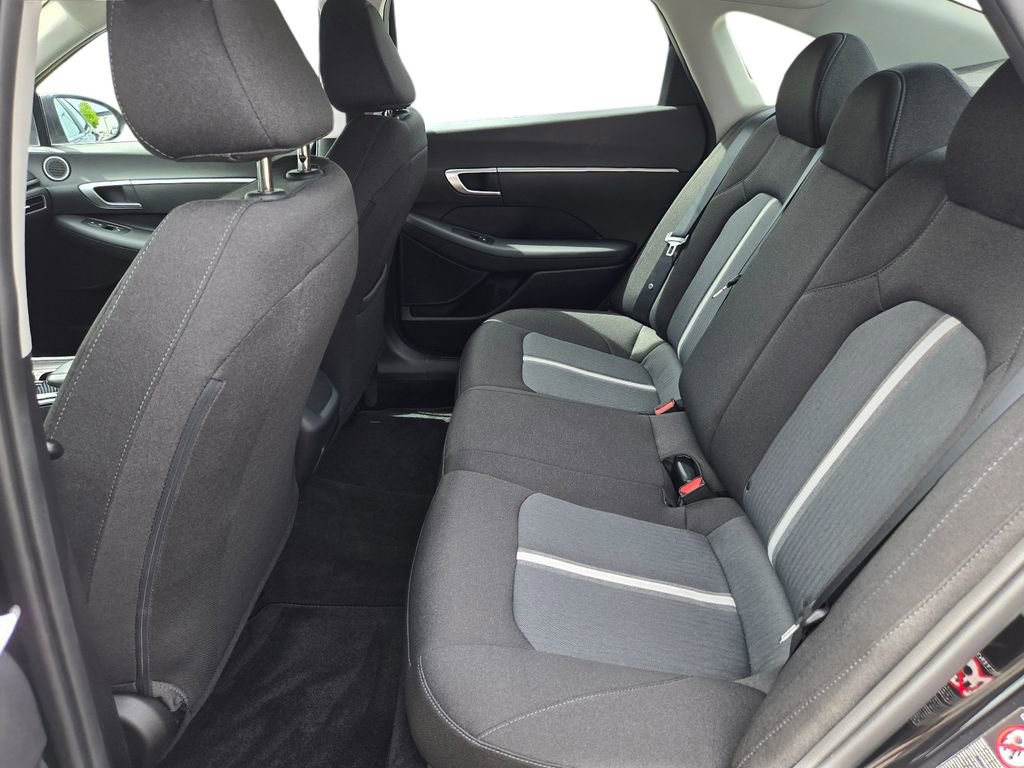 Used 2021 Hyundai Sonata SE FWD image 18
