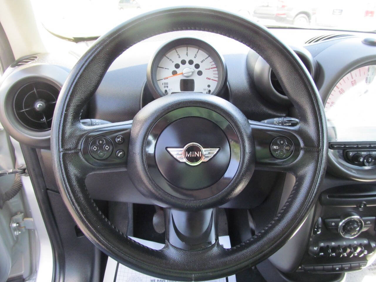 Used 2011 MINI Cooper Countryman FWD image 10