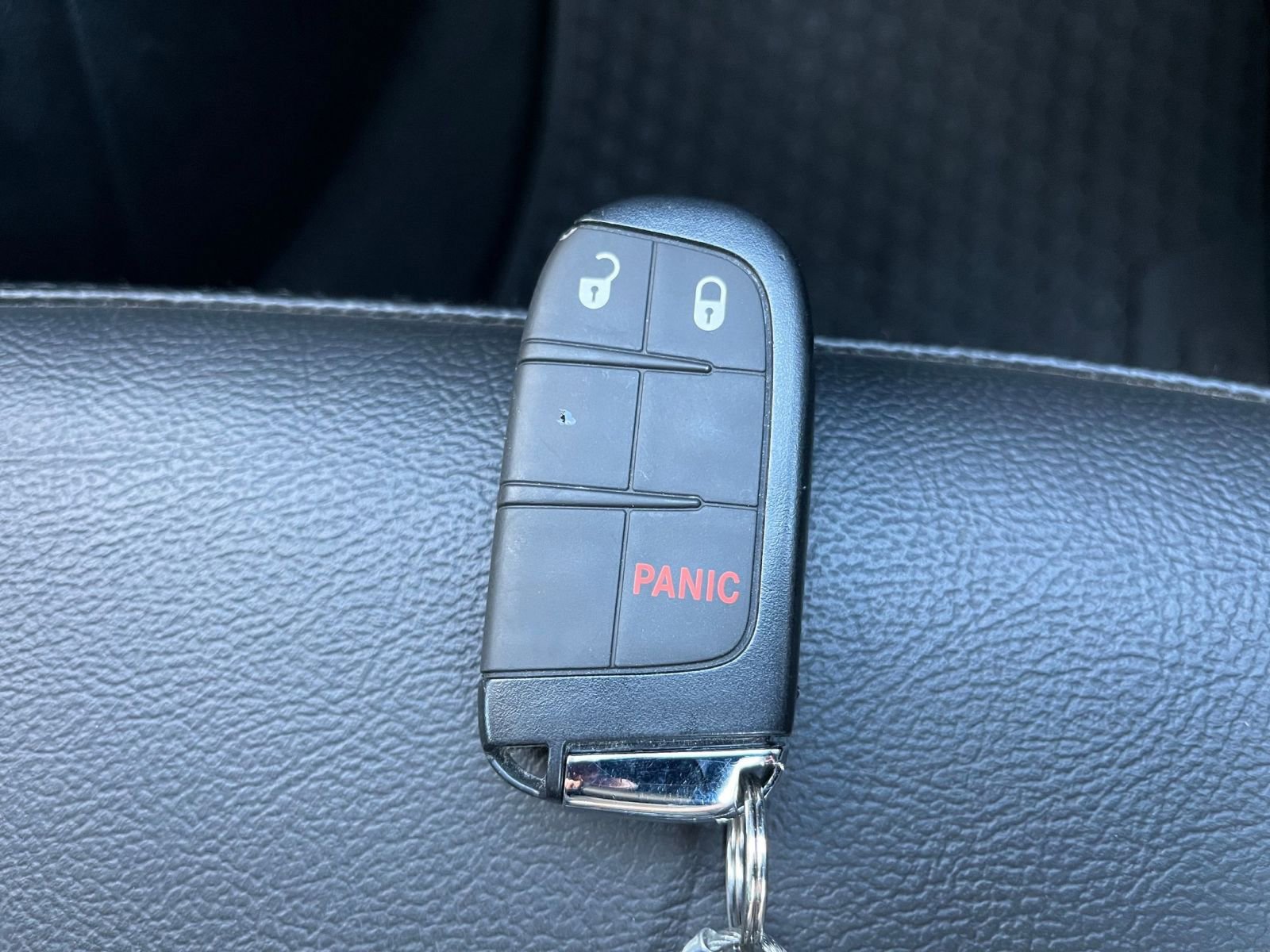 Used 2025 Jeep Compass Trailhawk image 24