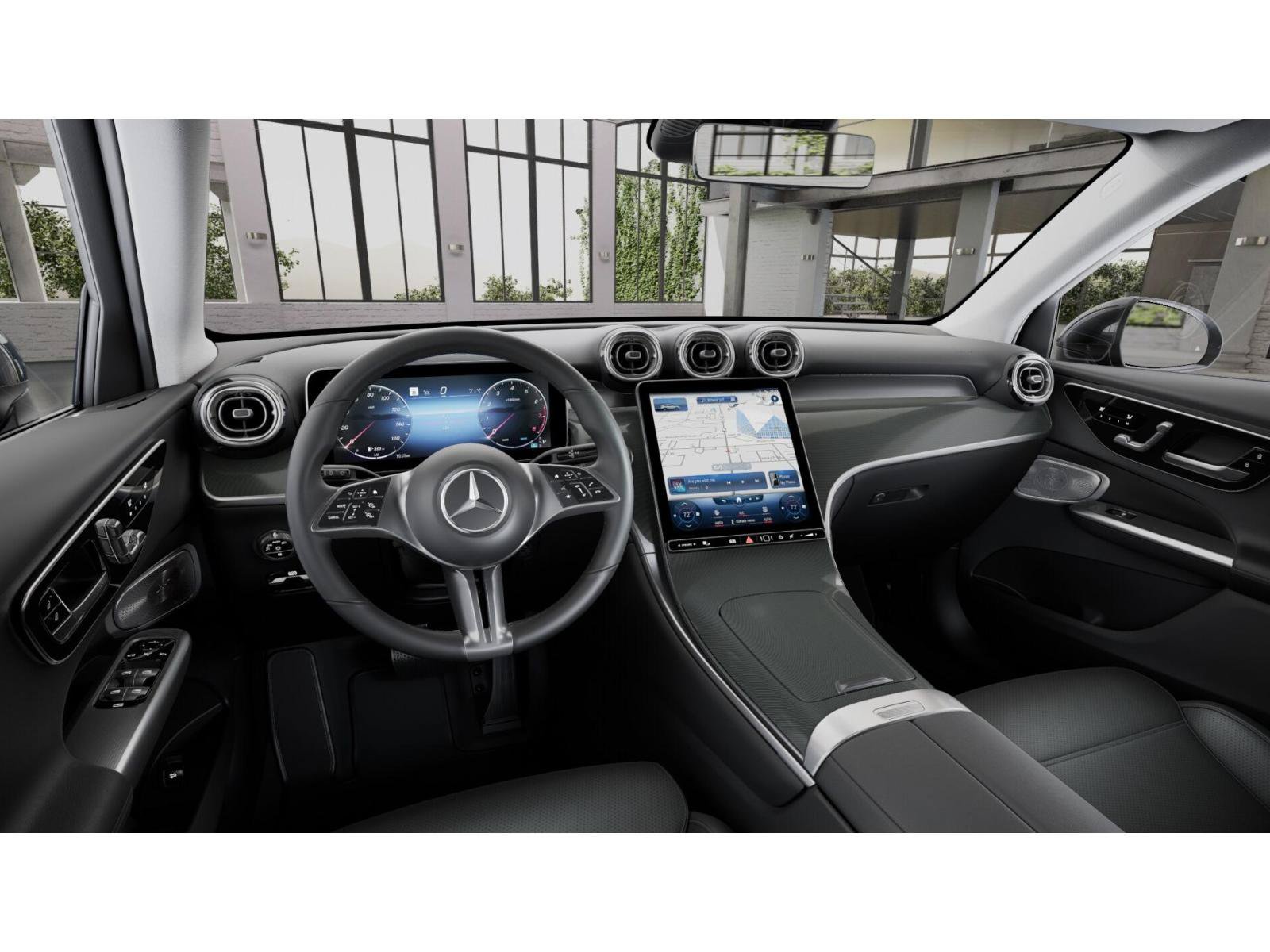 Used 2026 Mercedes-Benz GLC 300 4MATIC image 3