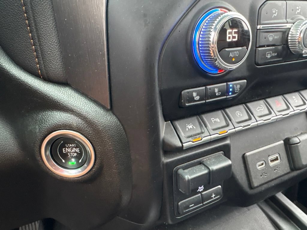 Used 2021 GMC Sierra 1500 AT4 w/ AT4 Value Package AWD/4WD image 25