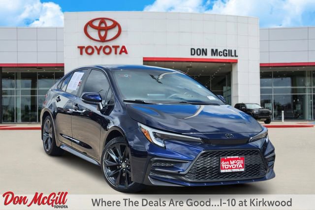 Certified 2024 Toyota Corolla SE FWD image 1