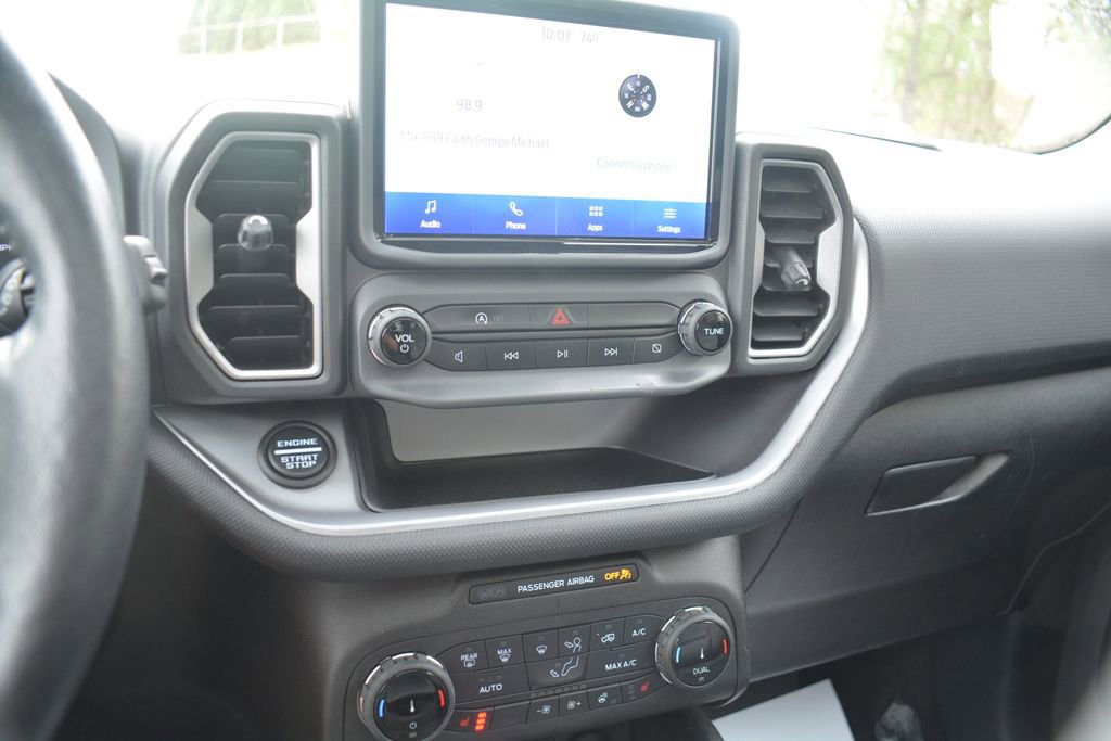 Used 2022 Ford Bronco Sport Outer Banks w/ Tech Package image 16